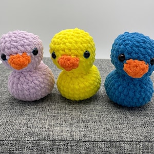 Canard « en caoutchouc » au crochet
