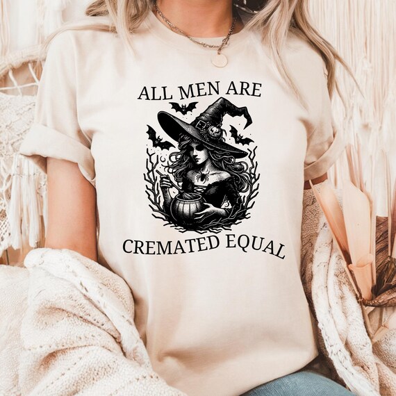 In A World Full Of Princesses Be A Witch T-shirt Vintage Women Halloween Tshirt