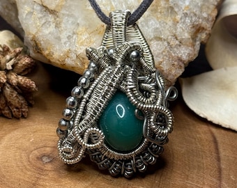 Grüner Achat Anhänger, Silberdraht Gewickelt Halskette, Handgemachter Boho Schmuck