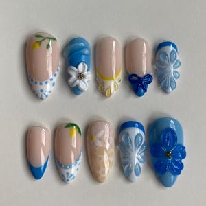 Summer Lemon & Blue Press-On Nails, Bright Yellow Lemons, Sky‑Blue Shades, Reusable Fruit Nail Set