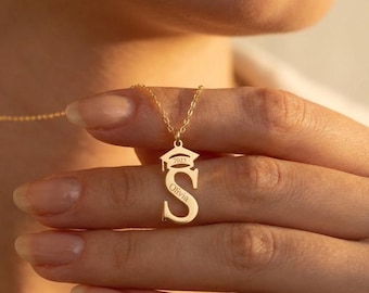Collana di laurea personalizzata, ciondolo con nome in argento sterling, classe del 2026