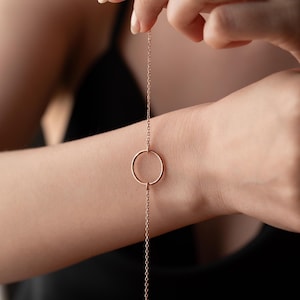 Dainty Geometric Circle Bracelet: Sterling Silver Minimalist Jewelry