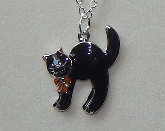 Halloween Black Cat Necklace,Witch's black cat necklace,Black Cat Necklace,Halloween Costume Necklace,Black and orange necklace,black cat