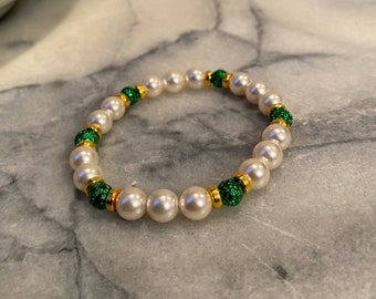 Christmas bracelet party bracelet New Year’s Eve bracelet formal bracelet Pearl bracelet emerald green and Pearl bracelet Swarovski bracelet