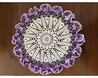 11" handgehaakt viooltje kleurrijk bont paarsgouden kleedje Shabby Chic