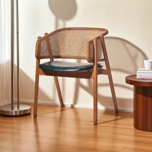 Ergonomic Seating Accent Chair for Home & Office - Comfortable Minimalist Chair for Cafe, Workspace -Modern Decor