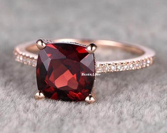 Obrączka ślubna z granatem i moissanitem, srebro 925, wykończenie złotem 14k