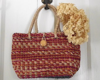 Small Sisal Handbag with Top Handle , Vintage Boho Hippie Woven Purse , Bohemian Chic Decor