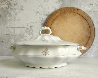 Antique Ironstone Serving Dish with Lid by Wm Adams & Co., 1800s Crown Semi Porcelain Covered Vegetable Bowl , Farmhouse Decor