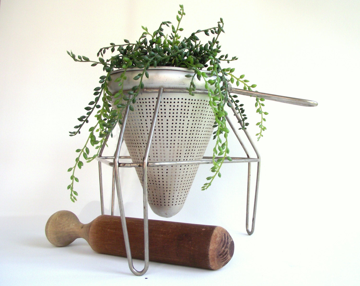 Vintage Chinois Strainer / Aluminum Colander Cone Metal Stand Etsy