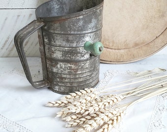 Crank Flour Sifter , Rusty Sifter with Green Handle , Vintage Farmhouse Decor