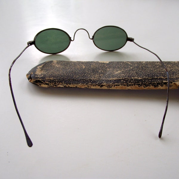 Antique Sunglasses / Wire Rim Spectacles with Original Cardboard Case / Rare 1800s Eyewear