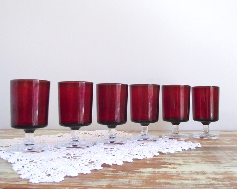 Red Luminarc Aperitif Glasses , Set of 6 Vintage Ruby Glasses by Verrerie D'Arques France , Red French Stemware Holiday Table Decor image 8