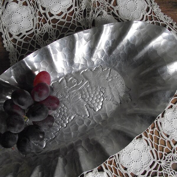 Hammered Aluminum Bread Tray by WORLD Hand Forged , Vintage Aluminum Dish with Grape Vine Design , Mid Century Decor