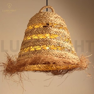 Handmade boho bamboo seagrass pendant light natural ceiling lamp, organic lighting Ibiza style decor rustic rattan look, natural fiber light