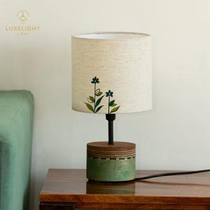Dainty Flowers Hand Painted Decorative Mango Wood Table Lamp Fabric Shade for Bedroom Living Room bedside Retro Rustic Cozy Decorative Lamp