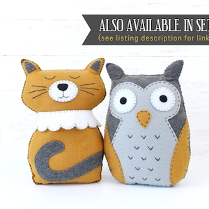 Image showing that felt owl pattern can be purchased in a set including a matching cat pattern