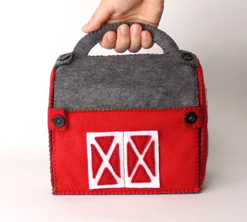 Toy Barn Sewing Pattern Red Felt Barn Hand Sewing Pattern Etsy