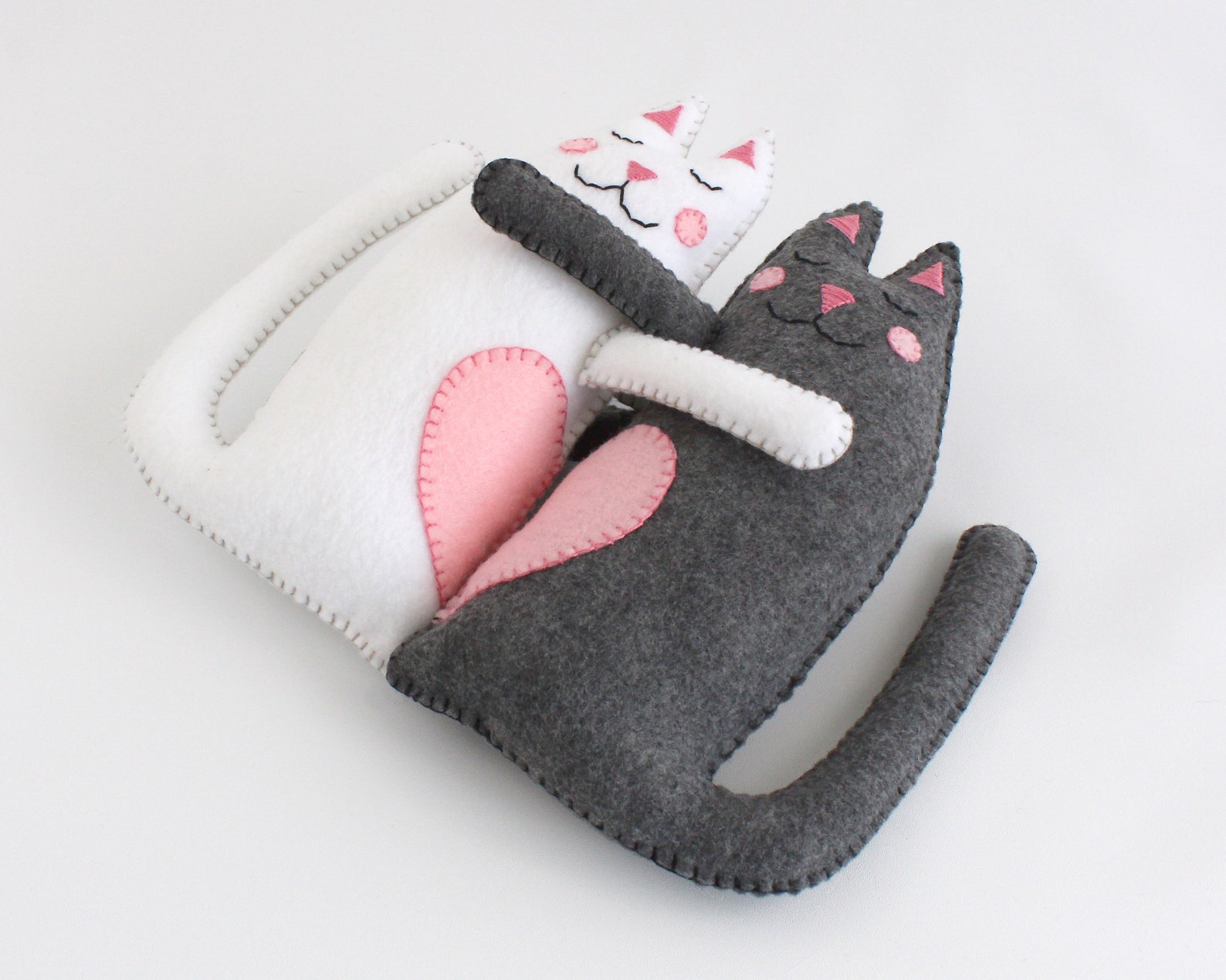 Cat Sewing Patterns Hugging Kitty Cats Hand Sewing Felt | Etsy Australia