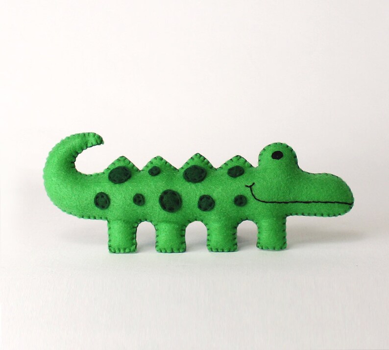 Crocodile Sewing Pattern Felt Alligator Pattern Sew by Hand Etsy