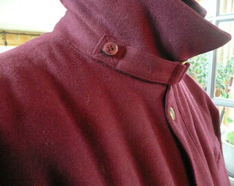 Perfect, Vintage Men's Pierre Cardin . Cranberry Colored . 100% Wool . size large, but works for a medium too.