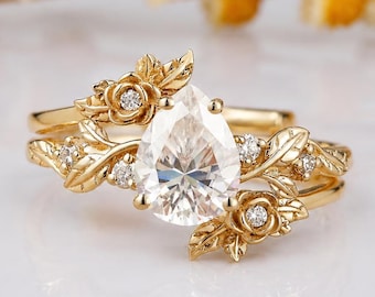 Conjunto de anillos de boda de moissanita talla pera, anillo de compromiso floral inspirado en la naturaleza con banda de refuerzo a juego, conjunto de anillos de boda de oro para mujer