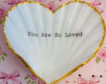 Heart Shell Trinket Dish| Heart Shaped Scallop Shell | Valentines Gift |Heart Shape Ring Dish | Coastal Gift | Meaningful Coastal Keepsakes