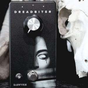 DREADBITER fuzz effects pedal