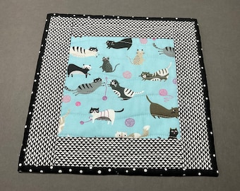 Alfombra de taza con estampado de gato, alfombra de bocadillo acolchada, alfombra de vela azul