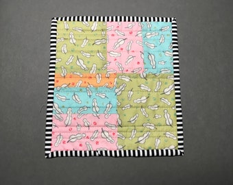 Alfombra de taza de piezas pastel, alfombra de bocadillo acolchada, alfombra de vela moderna