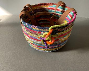 Cesta multicolor con asas, cuenco de cuerda en espiral, cesta de tendedero, cuenco de arte textil