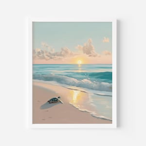 Könnte beinhalten: Ein gerahmter Kunstdruck zeigt eine ruhige Strandszene bei Sonnenuntergang. Das Kunstwerk zeigt eine Meeresschildkröte am sandigen Ufer, mit Meereswellen und einem farbenfrohen Himmel. Die Farbpalette umfasst Blau-, Gelb- und Rosatöne.