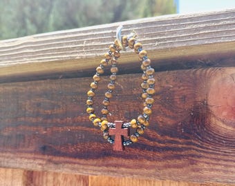Bracciale con croce in legno / Regalo di gioielli religiosi per lui o per lei / Accessori religiosi