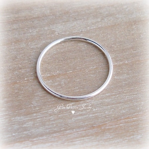 Stacking Rings Sterling Silver, Delicate 1mm Stackable Ring, Thin Stacking Ring, Silver Ring, Midi Ring, Pinky Ring, 18 Gauge wire