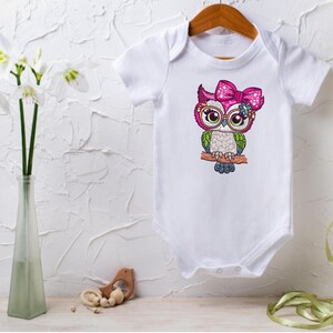 Baby onesie with Pink Bow Owl Embroidery Design – Digital Machine Embroidery File for Infant Clothes Hoop 3 to 8 Inches