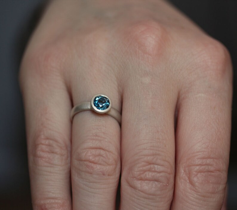 Round London Blue Topaz Ring, December Birthstone Ring Brushed in Sterling Silver image 4