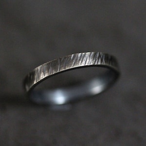 Ladies Hammered Ring, Unisex Skinny Bark Textured Rustic Simple Roughed Up 3mm Oxidized Recycled Sterling Silver Womans Wedding Ring