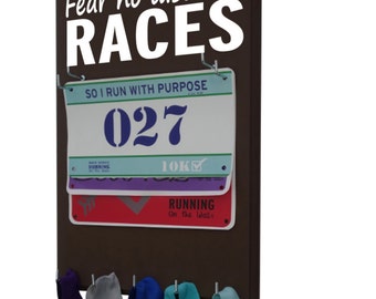 RUNNING, Race bib and medal holder - medal holder for race bib and medal - Fear no distance races graphic