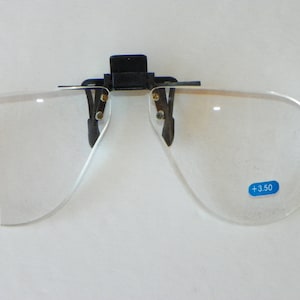 Large-Size OPTIMAX tm Clip-On Magnifiers CHOICE Of  (9)  STRENGTHS !