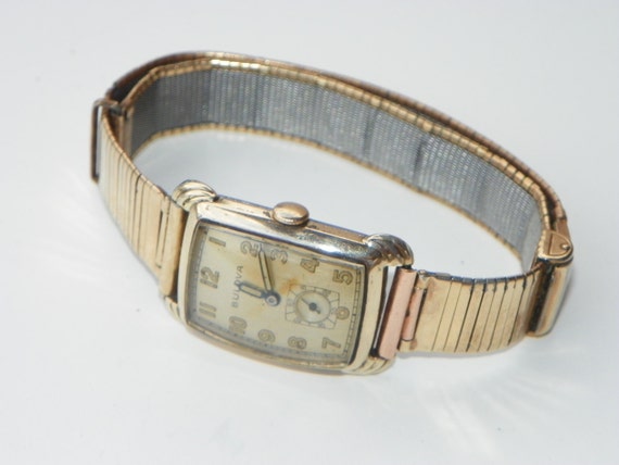Vintage Bulova 17 Jewel Wristwatch - Gem