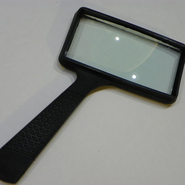 CLOSEOUT! Hand-Held Magnifier---Glass