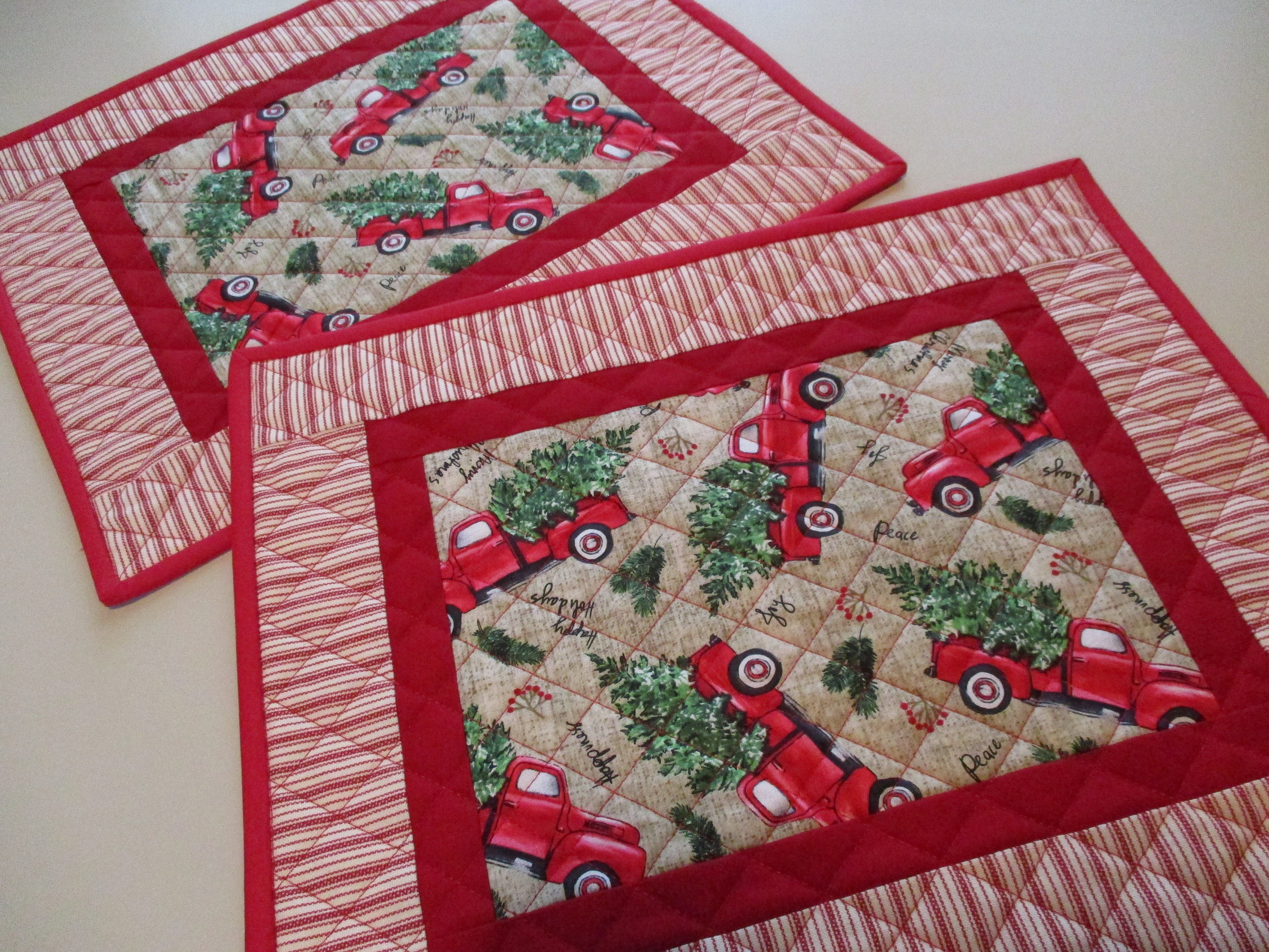 Quilted placemats farmhouse placemats red truck placemats Etsy