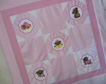 Parte superior de colcha sin terminar, colcha Minky rosa, colcha bordada, colcha de ositos, colcha de retazos, colcha hecha a mano, colcha de regazo