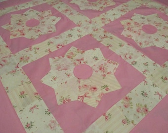 Parte superior de edredón sin terminar, parte superior de edredón de tela rosa, parte superior de edredón de Dresde Plate, parte superior de edredón para bebé, parte superior de edredón patchwork para bebé, parte superior de edredón para cochecito