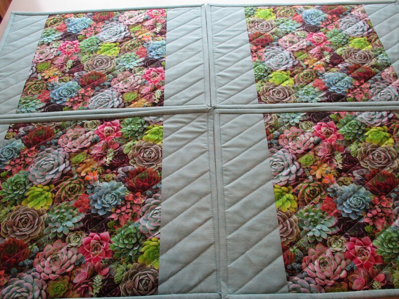 Quilted Placemats Floral Placemats Succulant Placemats Aqua Etsy