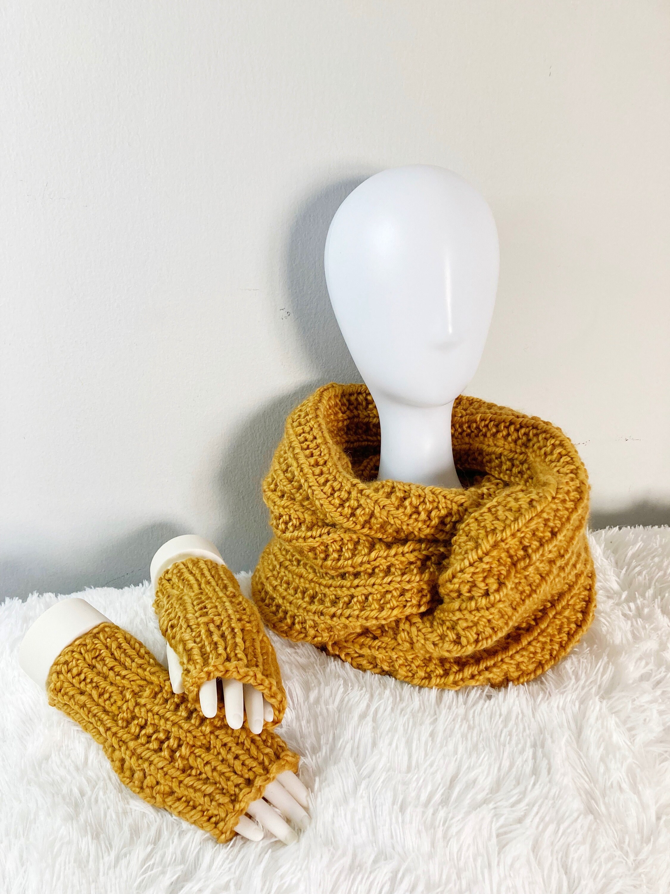 Chunky Knit Infinity Scarf and 