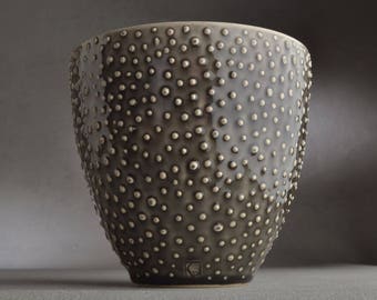 Vaso in ceramica pronto per spedire ruota gettato ciotola vasoutensil holder da ceramica simmetrica