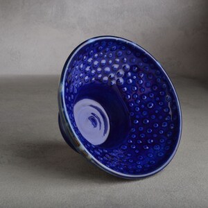 Bol de rasage fait sur commande Bleu foncé Starry Night Dottie Bol de rasage par Symetrical Pottery image 2