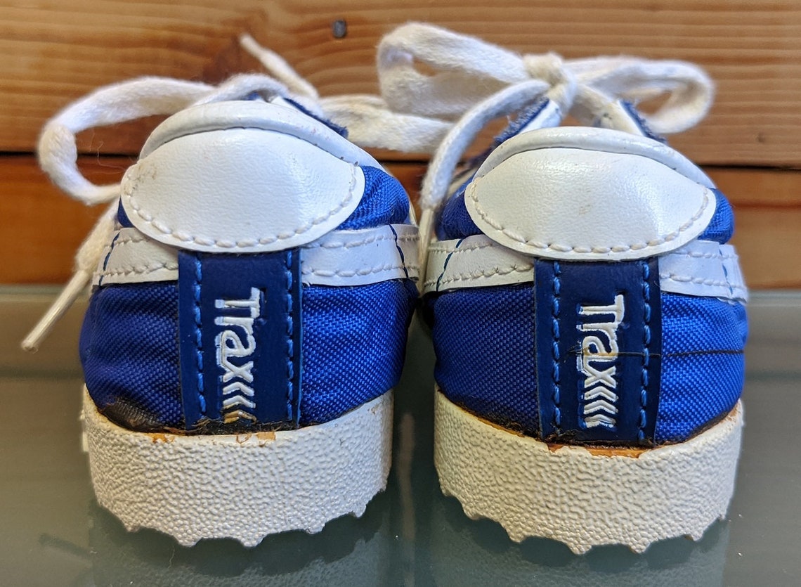 vintage trax sneakers