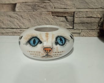 Personalized Cat Water Bowl: Handmade Ceramic Pet Dish